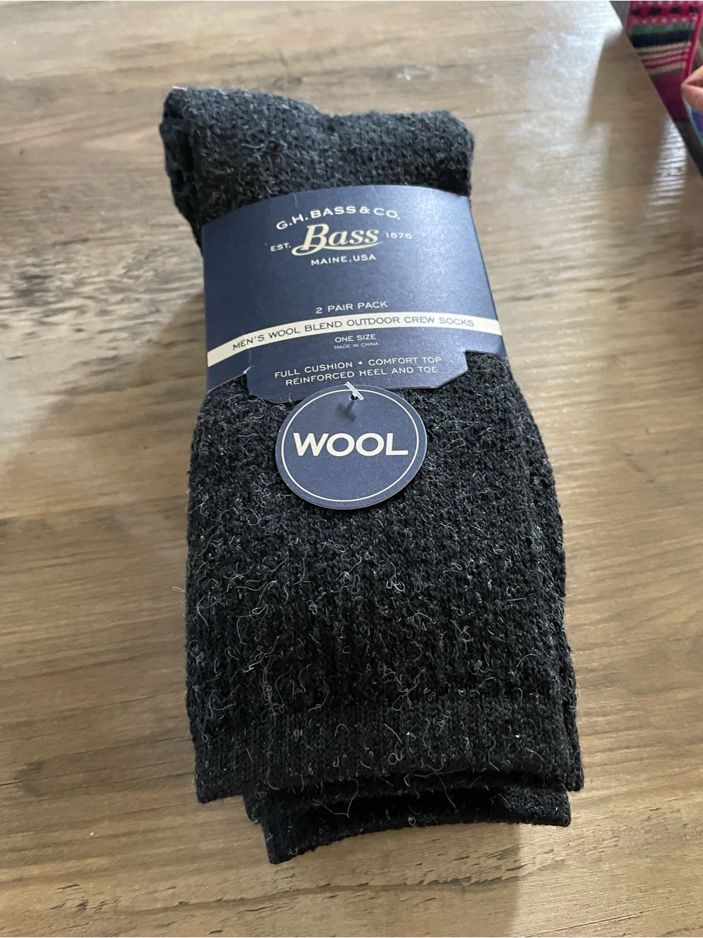 GH Bass Men’s Black Wool blend Outdoor cushioned crew socks
2pr size 10-13
New
